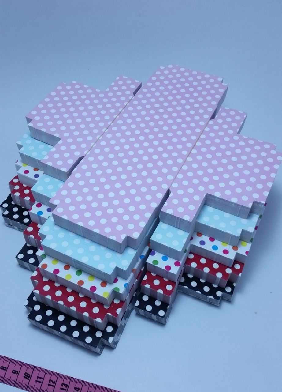 Demonte / katlanmamış 9x9x3 Altı Karton Puantiyeli Asetat kutu Kese