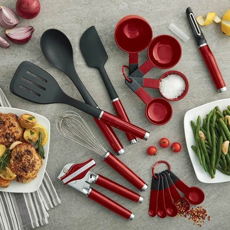 KitchenAid 15 Parça Mutfak Gereçleri Seti
