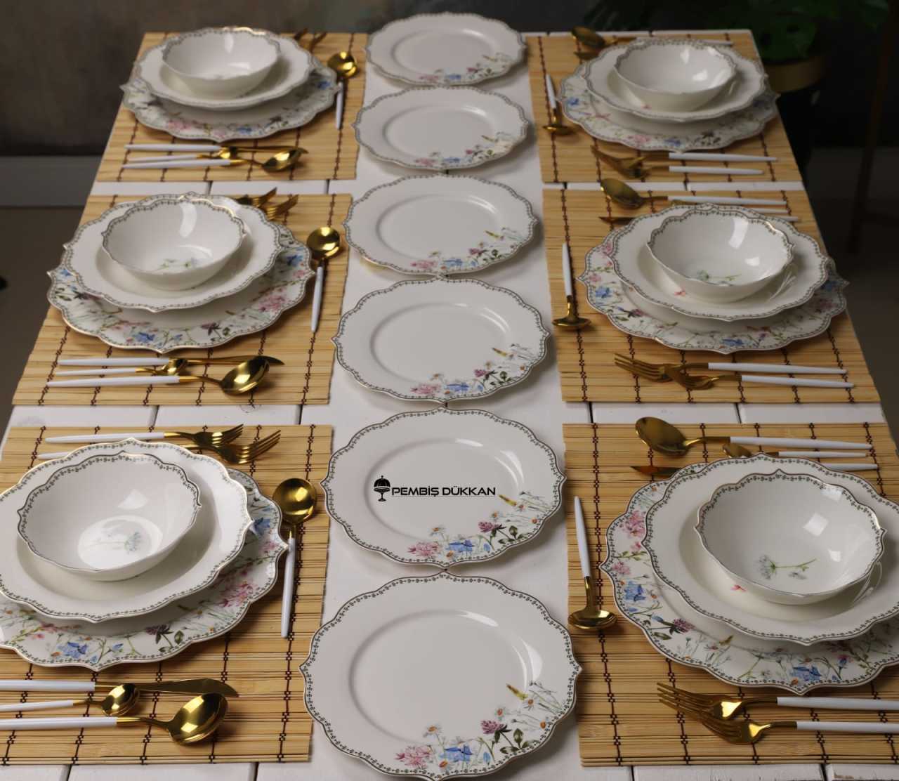 Pembis Dukkan Paci Cicekli Yemek Takimi 24 Parca Pembis Dukkan Paci Cicekli Yemek Takimi 24 Parca