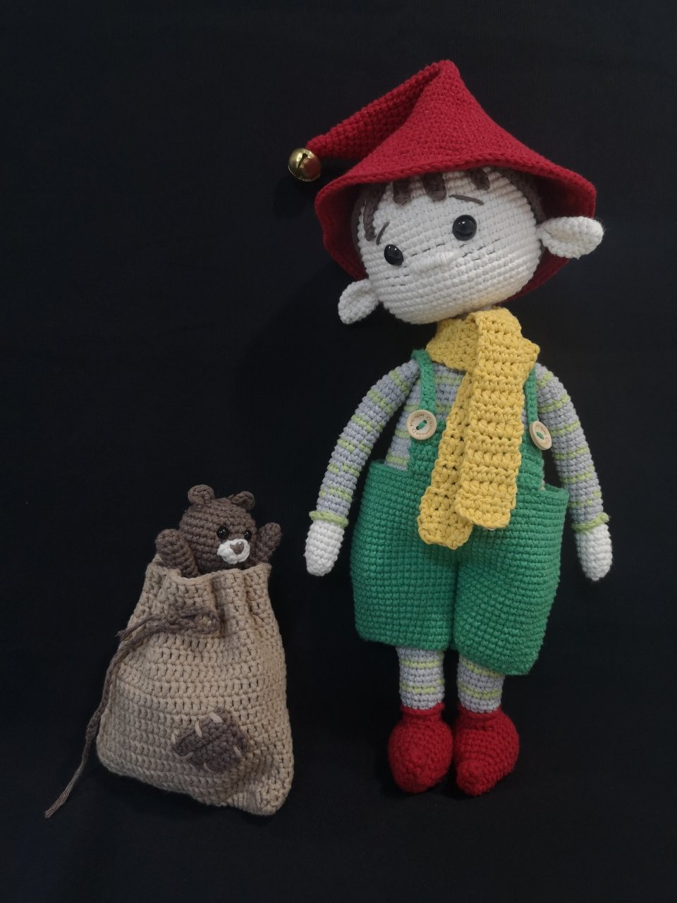 Oyuncak Torbalı Elf Bebek (Amigurumi) Oyuncak Torbalı Elf Bebek