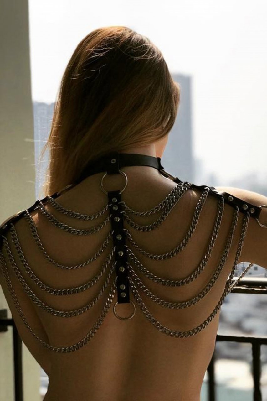 Sırt Zincirli Şık Deri Harness ABM8264