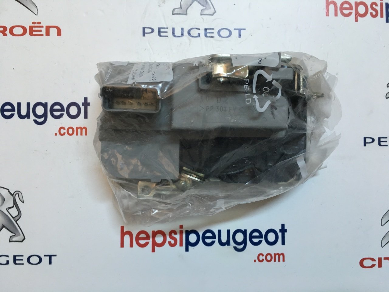 peugeot 206 kapi kilidi on sag 6 fisli