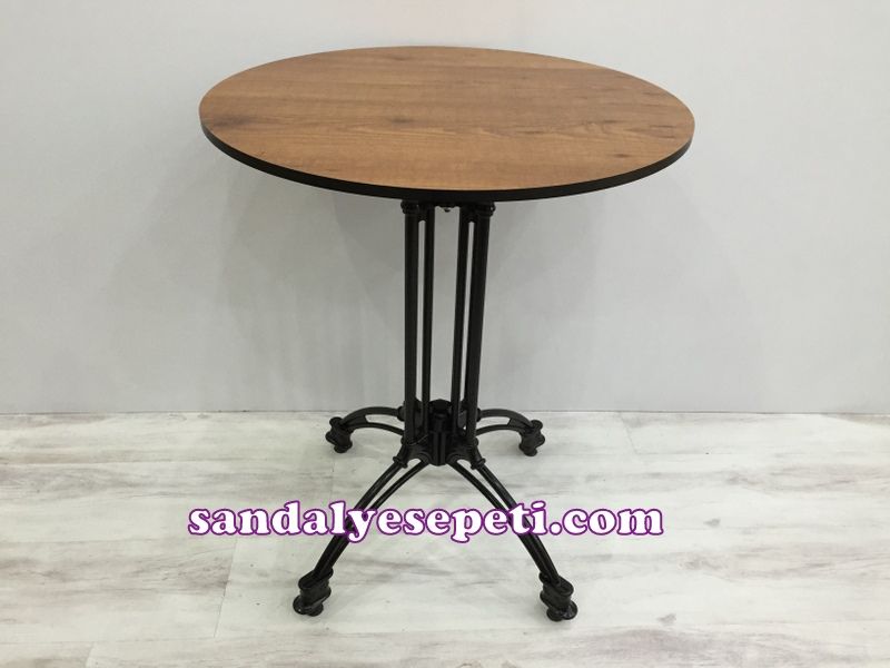 Compact Masa 60 Cap Aluminyum Dokum Ayak Sandalye Sepeti Compact Laminat Masalar Acapulco Orgu Sandalyeler Compact Laminat Masalar Urun Aciklama