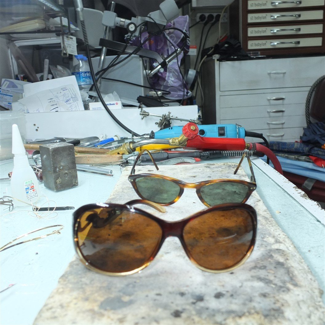Bir sözleşme yaptım Ulusal th Rayban Gözlük Tamircisi, Gözlük Tamircisi, Güneş Gözlüğü Tamiri, Cam Değişimi Ray ban, Vintage Profesyonel Gözlük Tamiri Bir sözleşme yaptım Ulusal th Rayban Gözlük Tamircisi, Gözlük Tamircisi, Güneş Gözlüğü Tamiri, Cam Değişimi Ray ban, Vintage Profesyonel Gözlük Tamiri