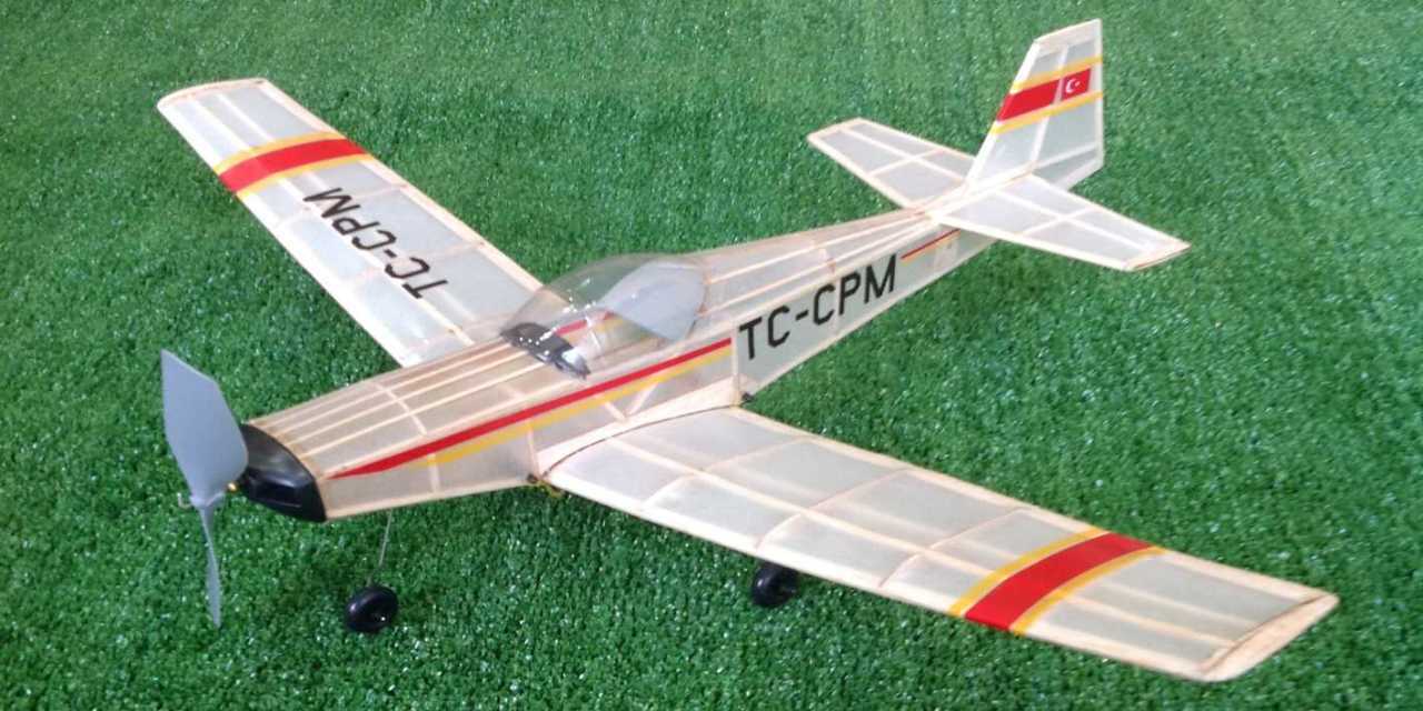 pm model 2005 slingsby t 67 lastik motorlu demonte serbest ucus modeli