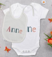 BK Kids Anne Tasarımlı Bebek Body Zıbın ve Mama Önlüğü Hediye Seti - Model 1